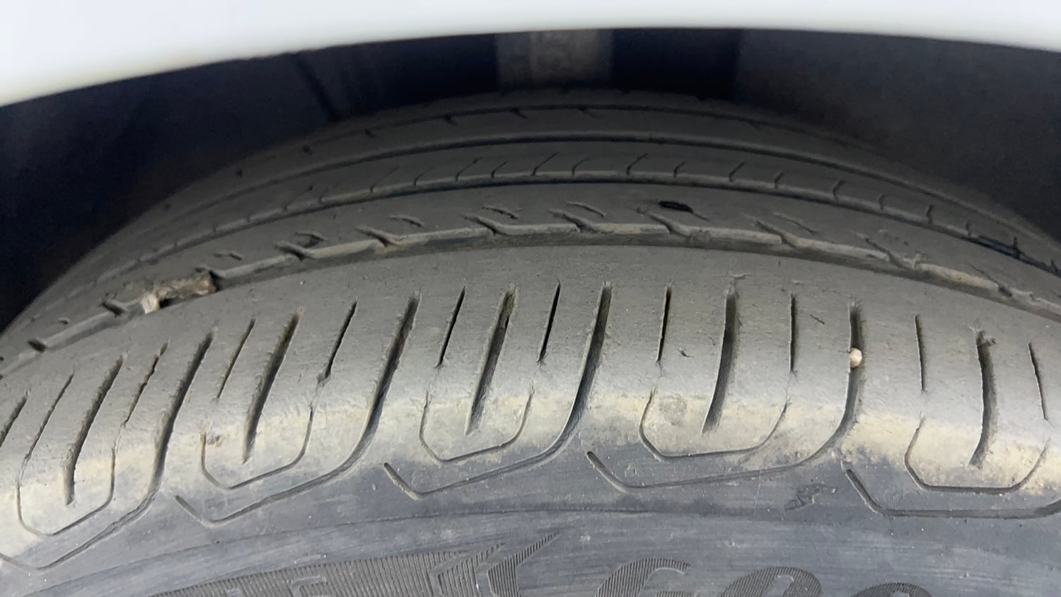 Used 2022 Volkswagen Virtus GT Plus 1.5 TSI EVO DSG Petrol Automatic tyres RIGHT FRONT TYRE TREAD VIEW