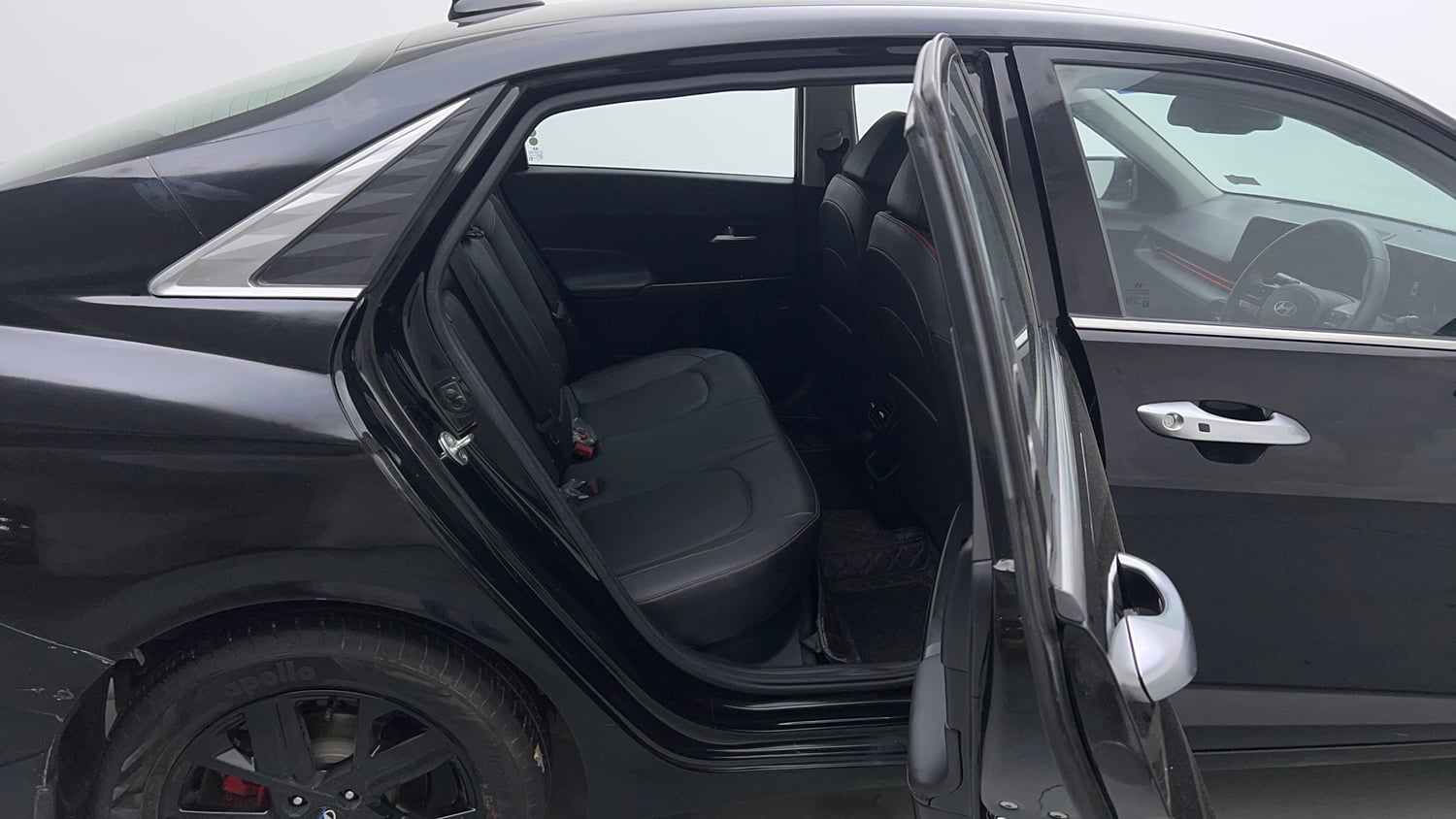 Used 2024 Hyundai Verna SX (O) 1.5 Turbo Petrol DCT Petrol Automatic interior RIGHT SIDE REAR DOOR CABIN VIEW