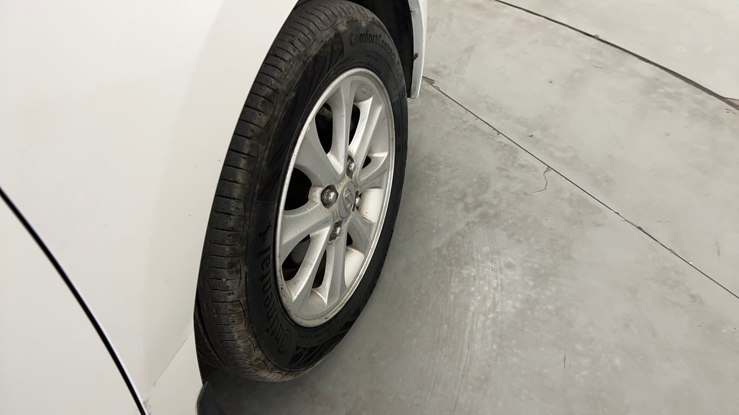 Used 2014 Hyundai Grand i10 Asta AT 1.2 Kappa VTVT Petrol Automatic dents MINOR SCRATCH