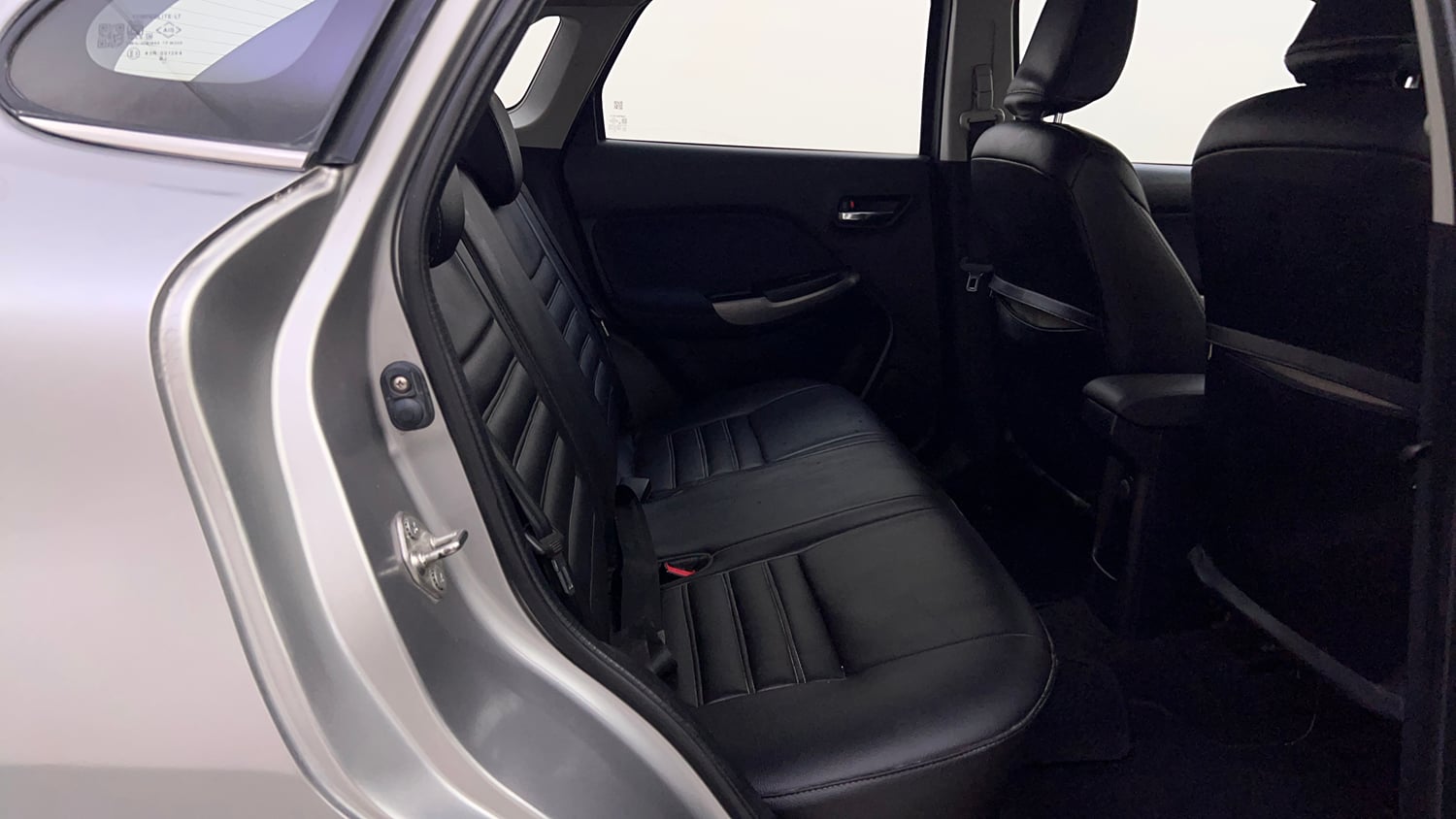 Used 2019 Maruti Suzuki Baleno Zeta Petrol Manual interior RIGHT SIDE REAR DOOR CABIN VIEW