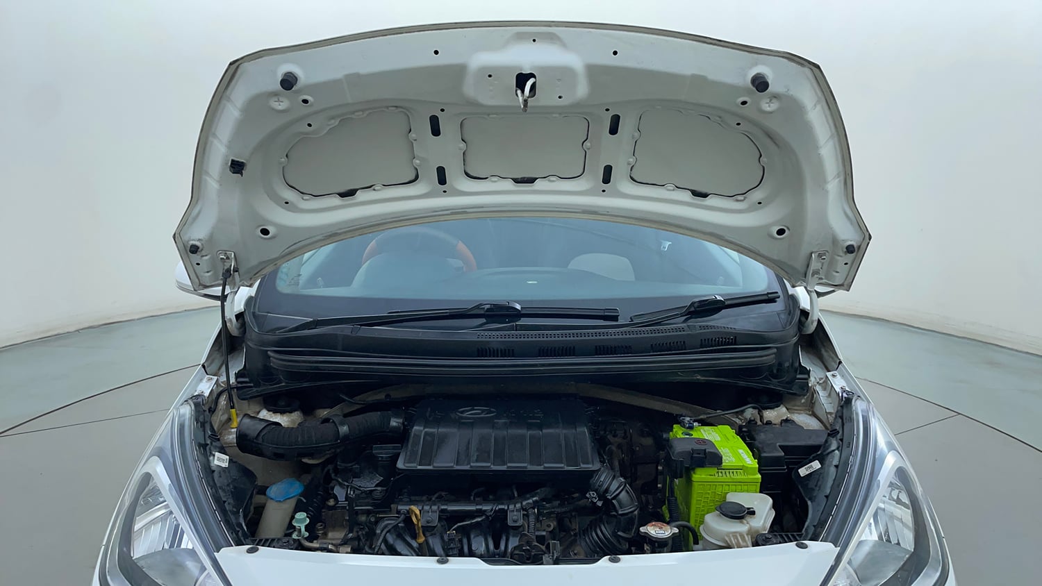 Used 2017 Hyundai Xcent SX 1.2 (O) Petrol Manual engine ENGINE & BONNET OPEN FRONT VIEW