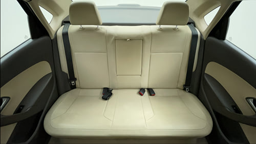 Used 2015 Volkswagen Vento Highline Petrol Petrol Manual interior REAR SEAT CONDITION VIEW