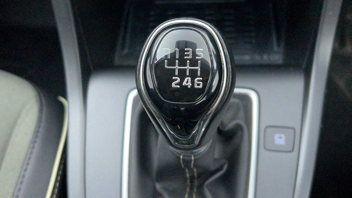 Used 2024 Hyundai Creta SX 1.5 Petrol Adventure Edition Petrol Manual interior GEAR  KNOB VIEW