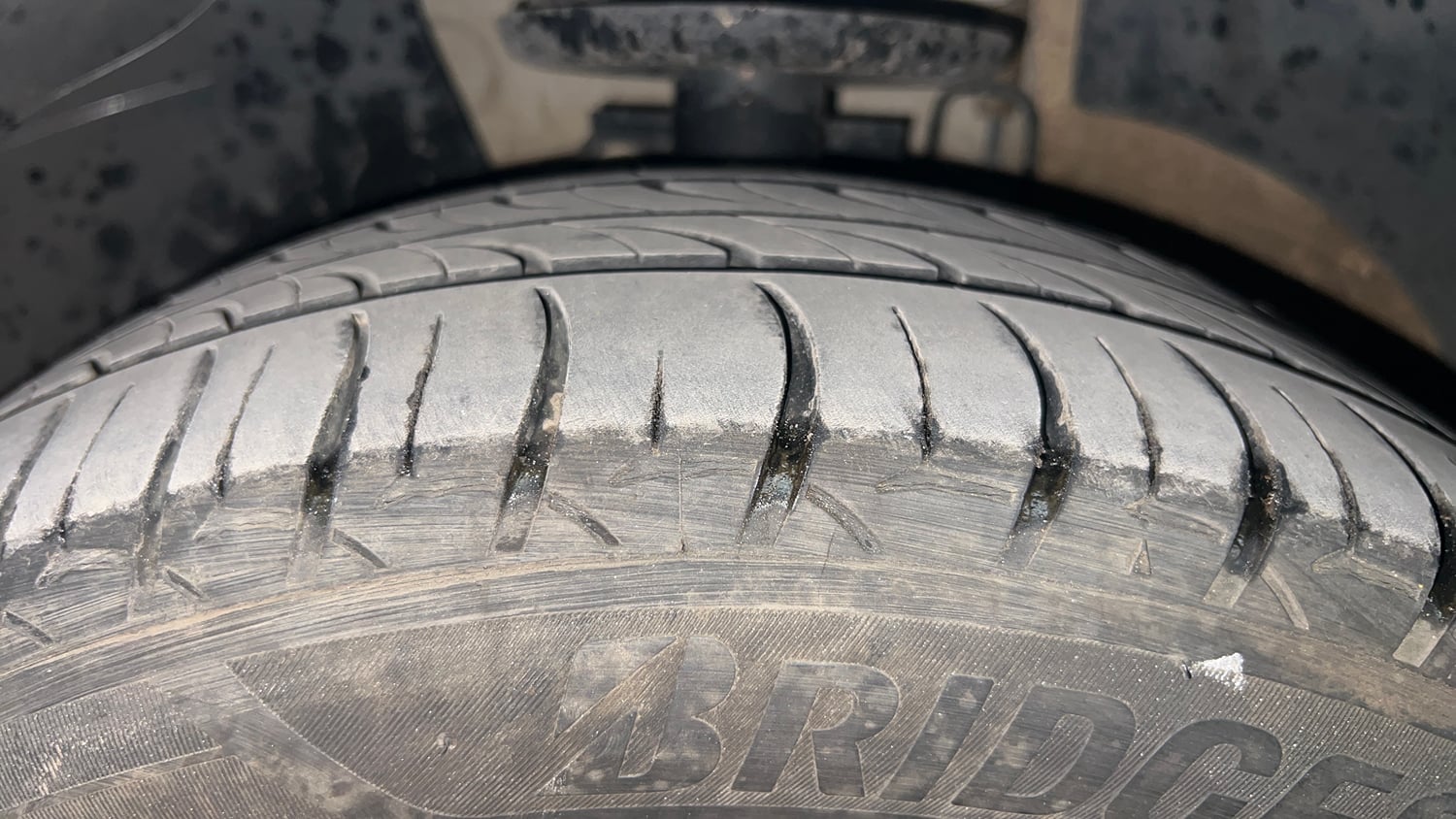 Used 2018 Volkswagen Polo Highline Plus 1.5 (D) 16 Alloy Diesel Manual tyres LEFT FRONT TYRE TREAD VIEW