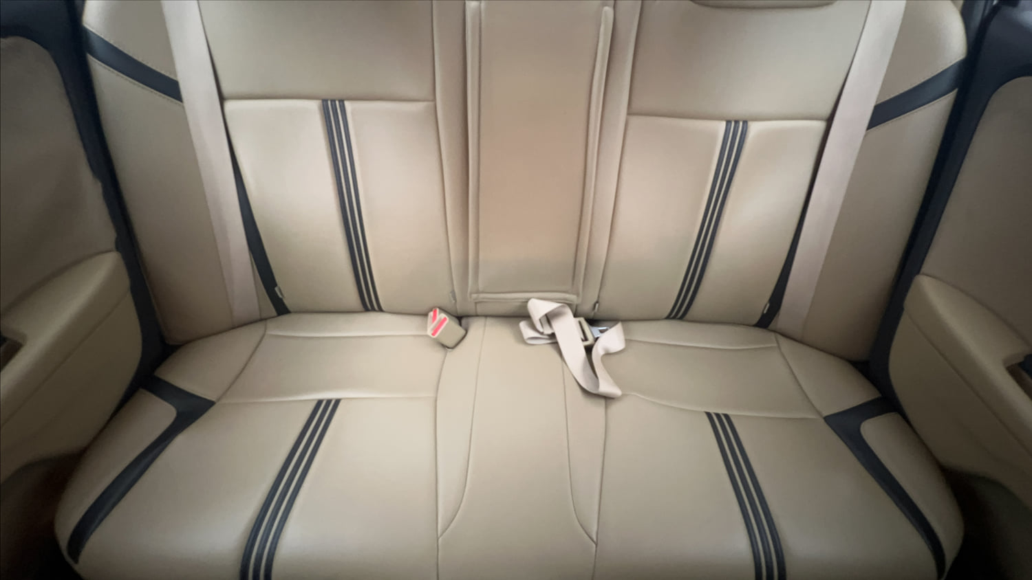 Used 2018 Honda City V Petrol Petrol Manual interior REAR SEAT CONDITION VIEW