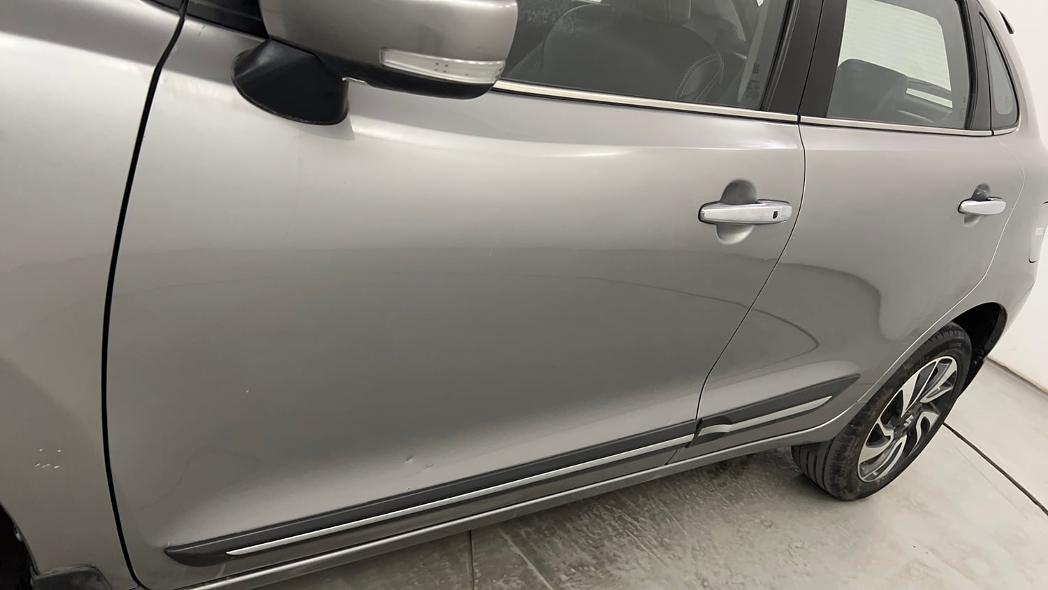 Used 2020 Maruti Suzuki Baleno Zeta Petrol Manual dents MINOR DENT