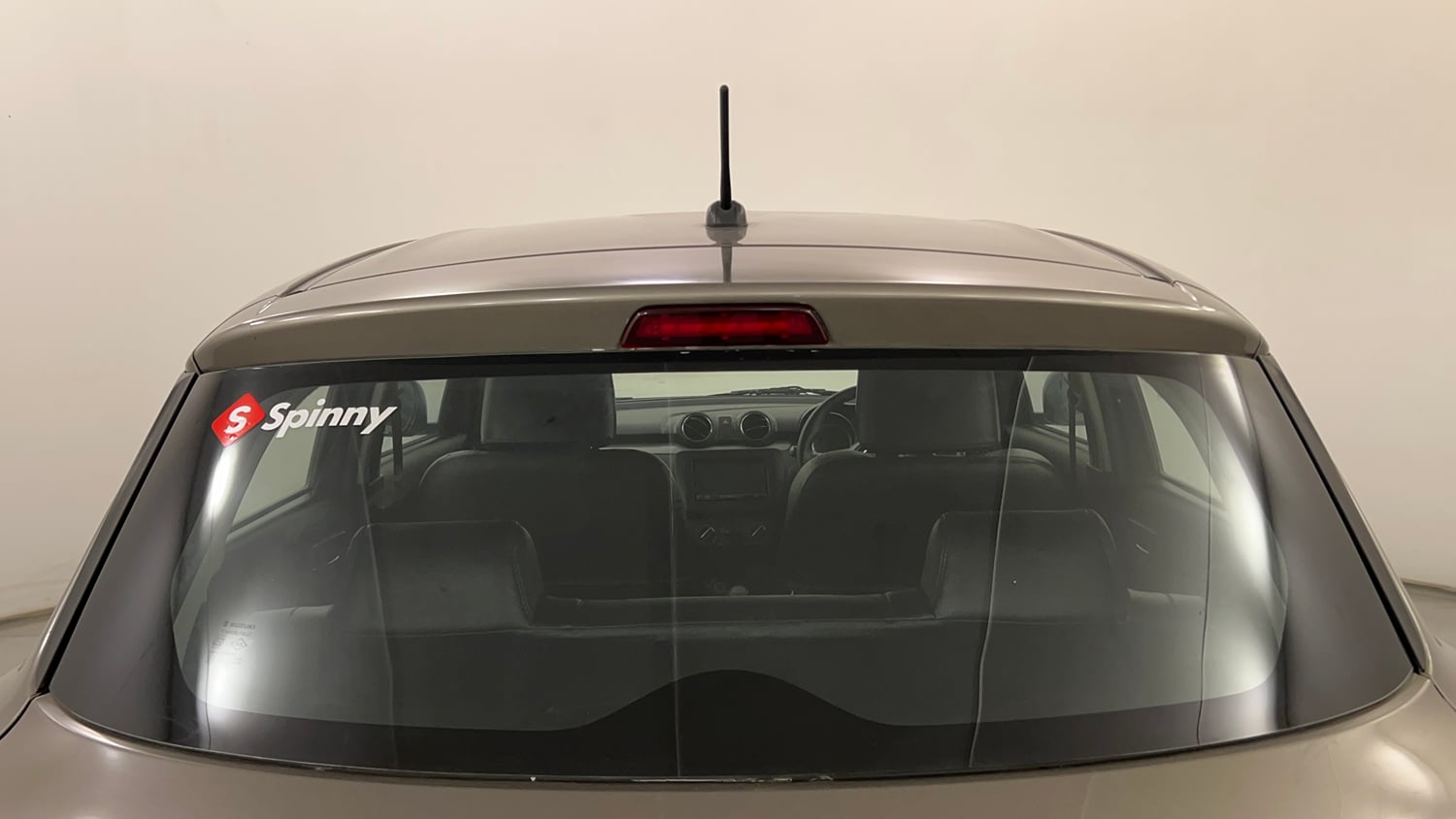 Used 2020 Maruti Suzuki Swift VXi AMT Petrol Automatic exterior BACK WINDSHIELD VIEW