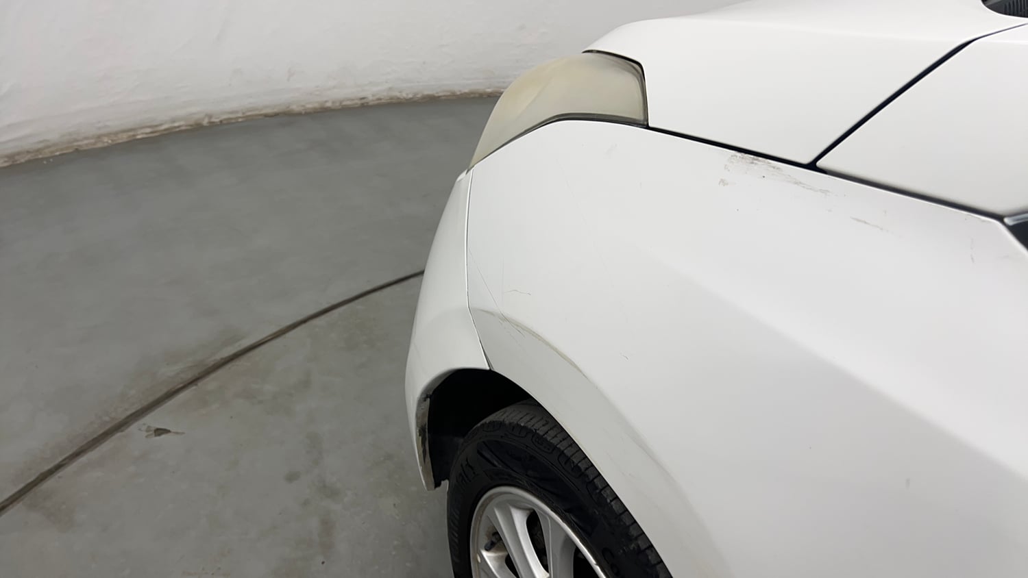 Used 2014 Hyundai Grand i10 Asta AT 1.2 Kappa VTVT Petrol Automatic dents MINOR SCRATCH