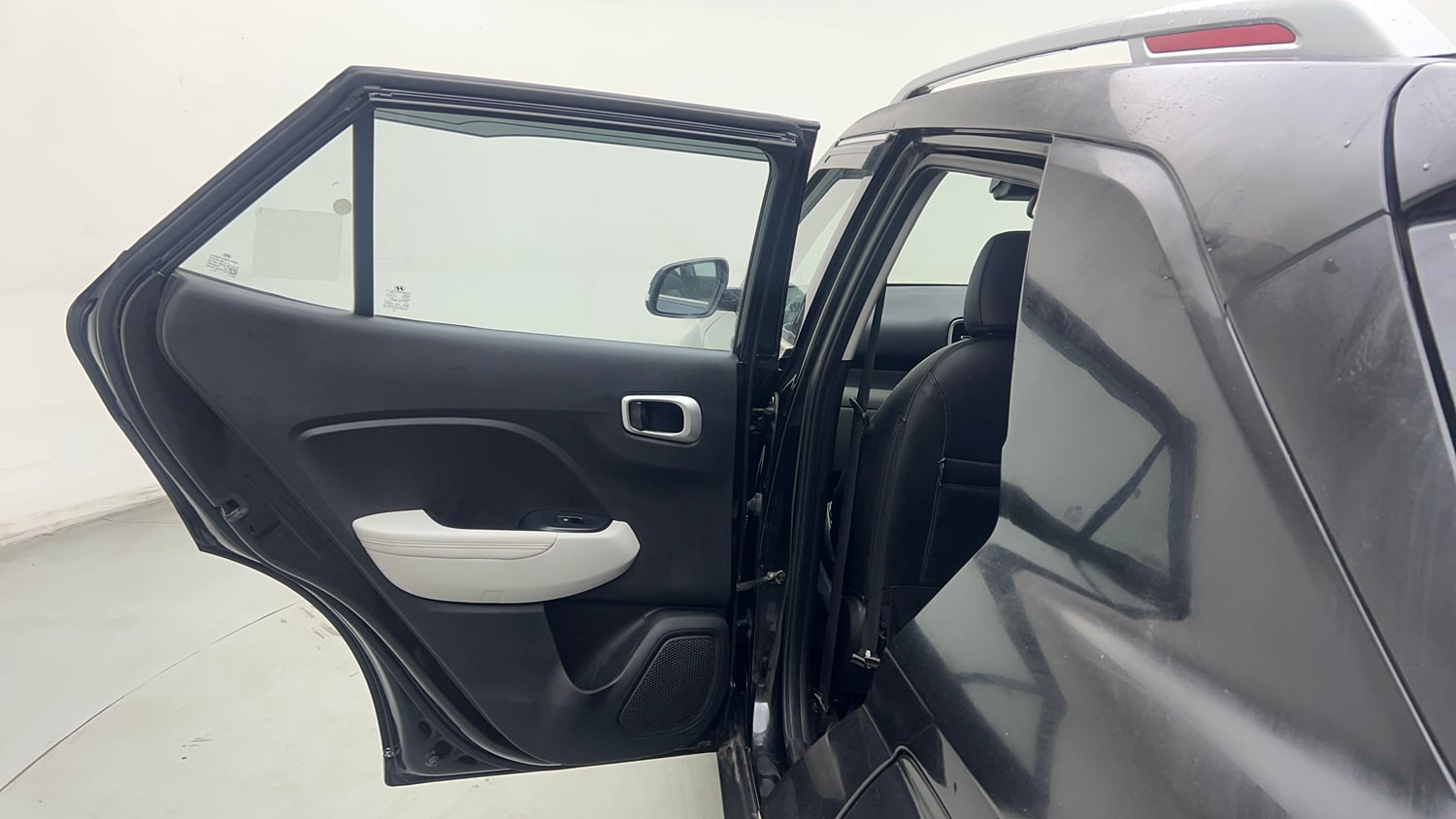 Used 2024 Hyundai Venue SX (O) 1.0 Turbo DCT Petrol Automatic interior LEFT REAR DOOR OPEN VIEW