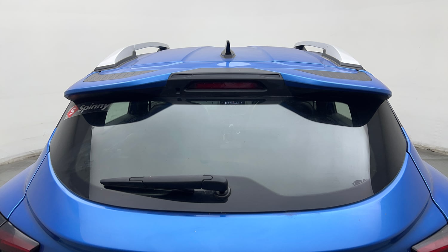 Used 2021 Renault Kiger RXT MT Petrol Manual exterior BACK WINDSHIELD VIEW