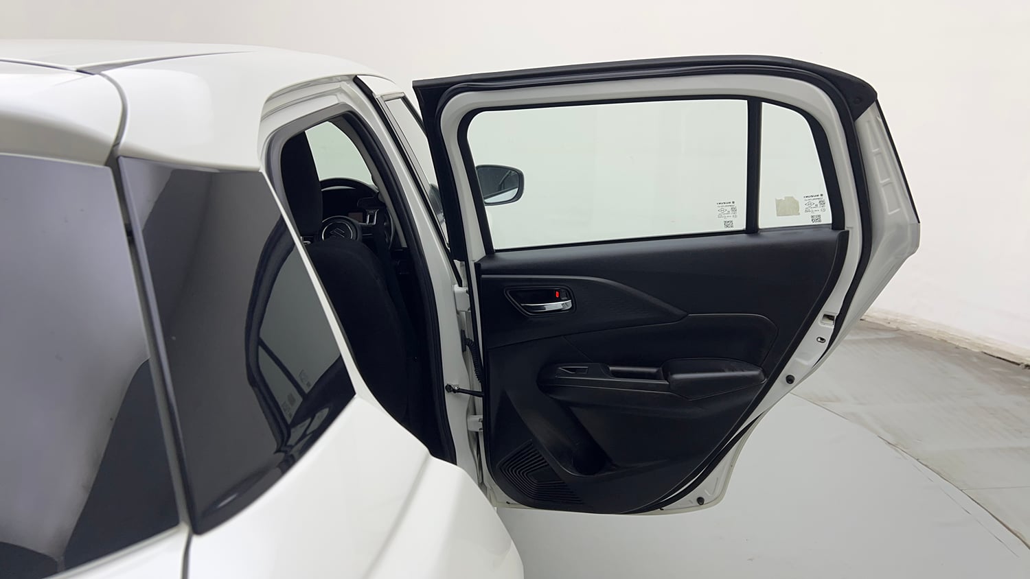 Used 2025 Maruti Suzuki Swift VXi CNG Cng Manual interior RIGHT REAR DOOR OPEN VIEW