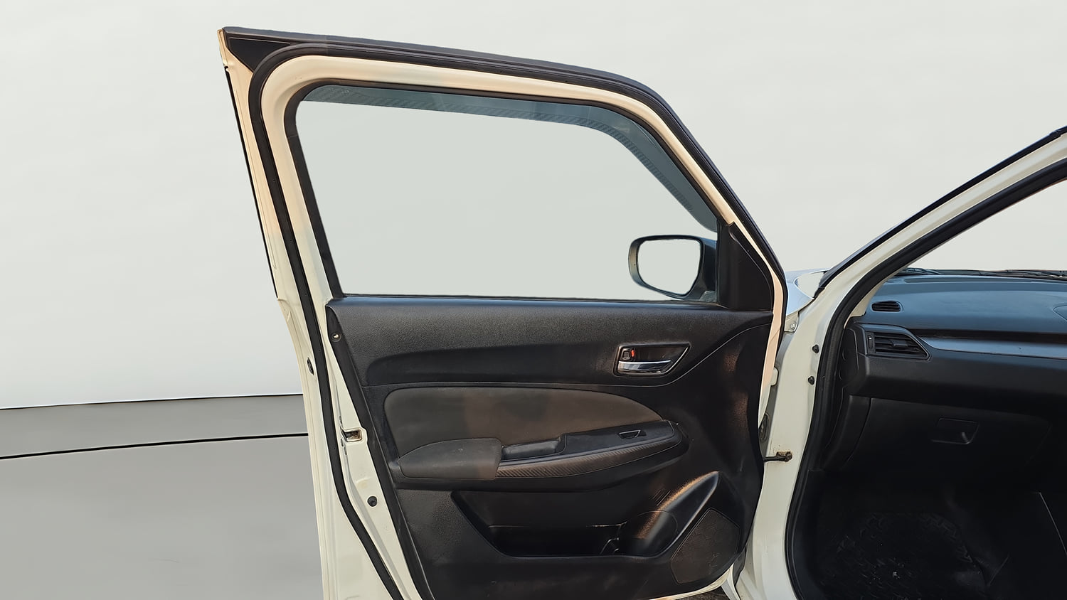 Used 2021 Maruti Suzuki Swift VXi Petrol Manual interior LEFT FRONT DOOR OPEN VIEW