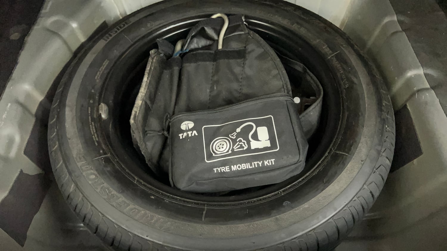 Used 2022 Tata Nexon XZA Plus Diesel Diesel Automatic tyres SPARE TYRE VIEW