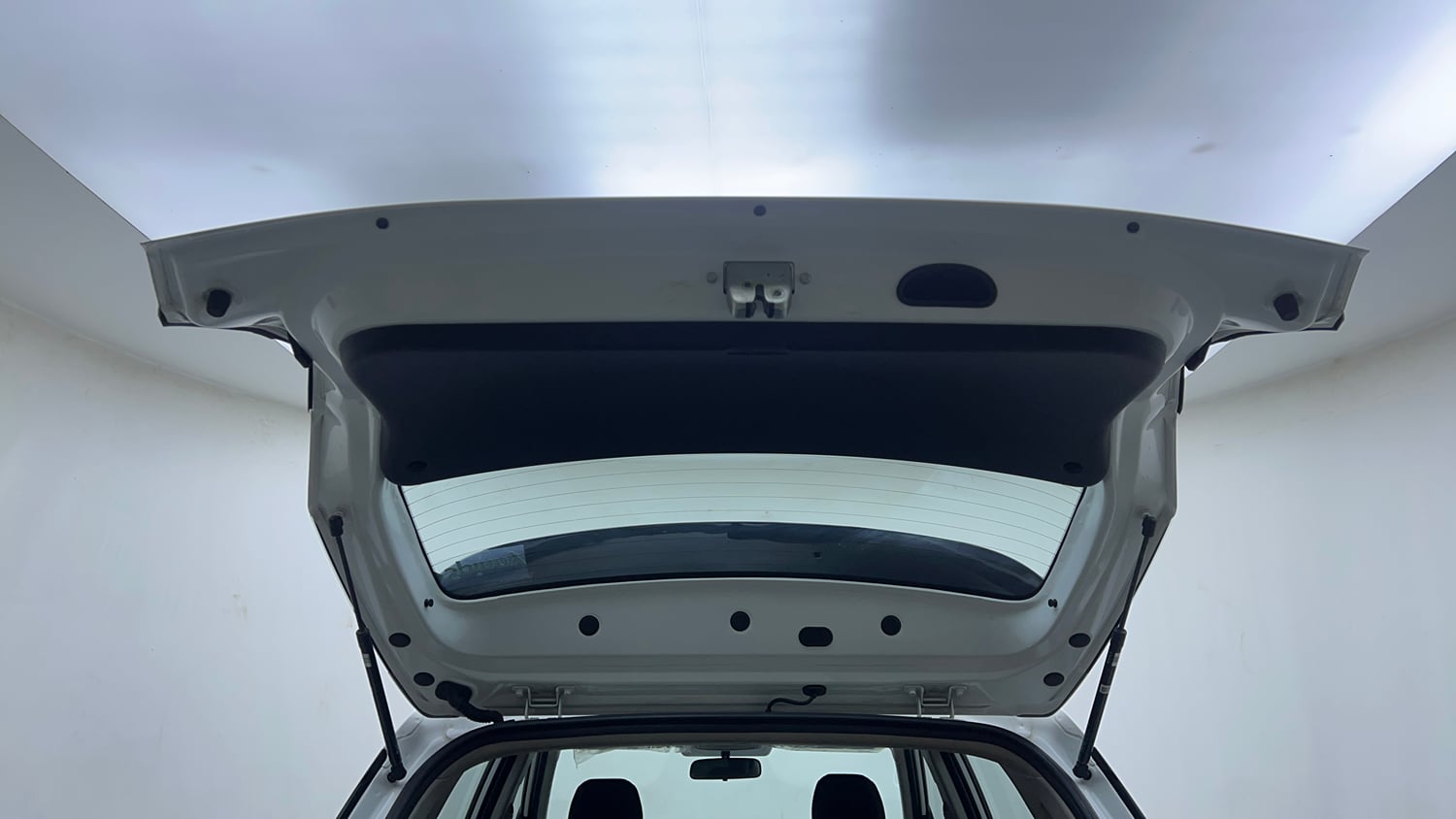 Used 2023 Hyundai Creta S 1.5 Petrol Petrol Manual interior DICKY DOOR OPEN VIEW