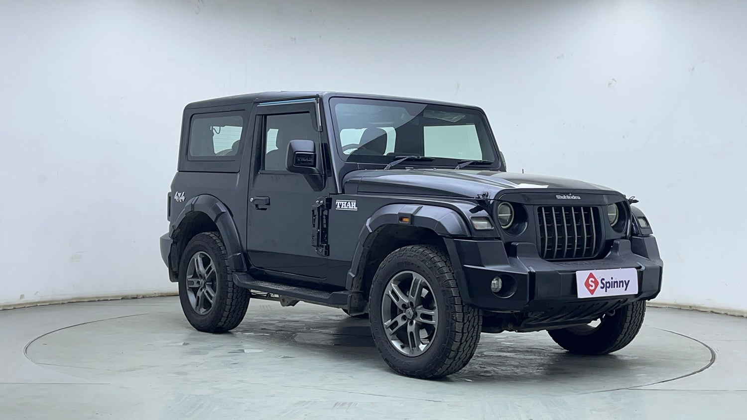 Used 2022 mahindra Thar LX Hard Top Diesel AT 4WD Diesel Automatic exterior RIGHT FRONT CORNER VIEW