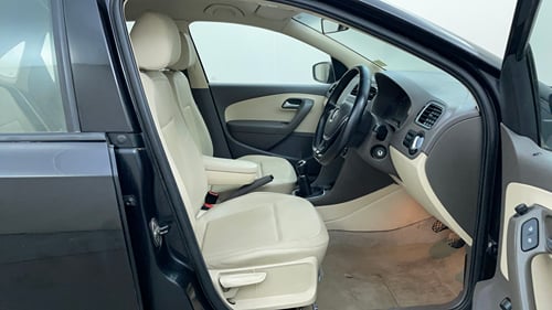 Used 2015 Volkswagen Vento Highline Petrol Petrol Manual interior RIGHT SIDE FRONT DOOR CABIN VIEW
