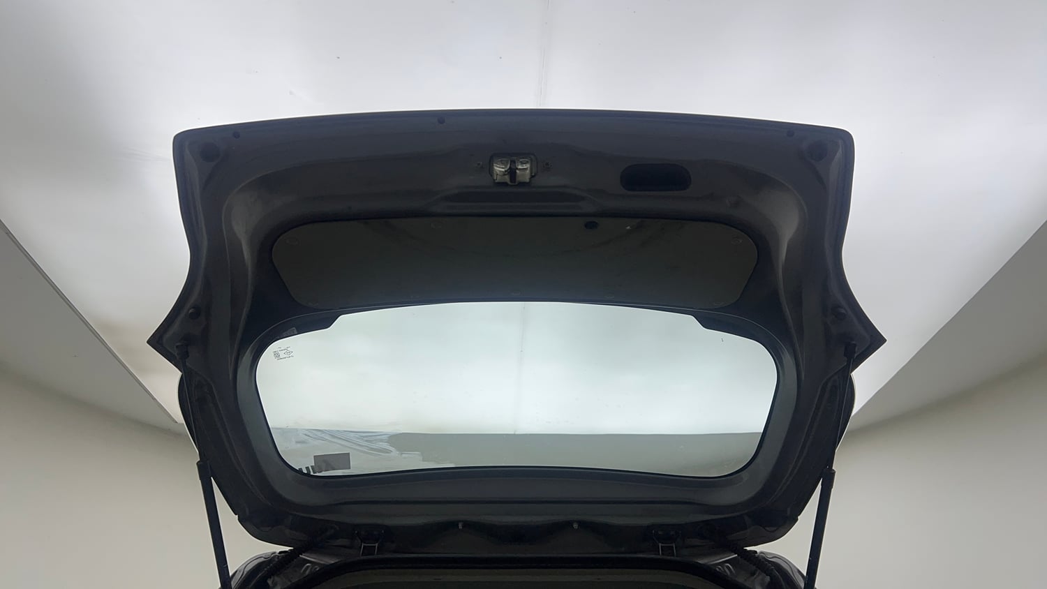 Used 2016 Maruti Suzuki Celerio VXi CNG Cng Manual interior DICKY DOOR OPEN VIEW