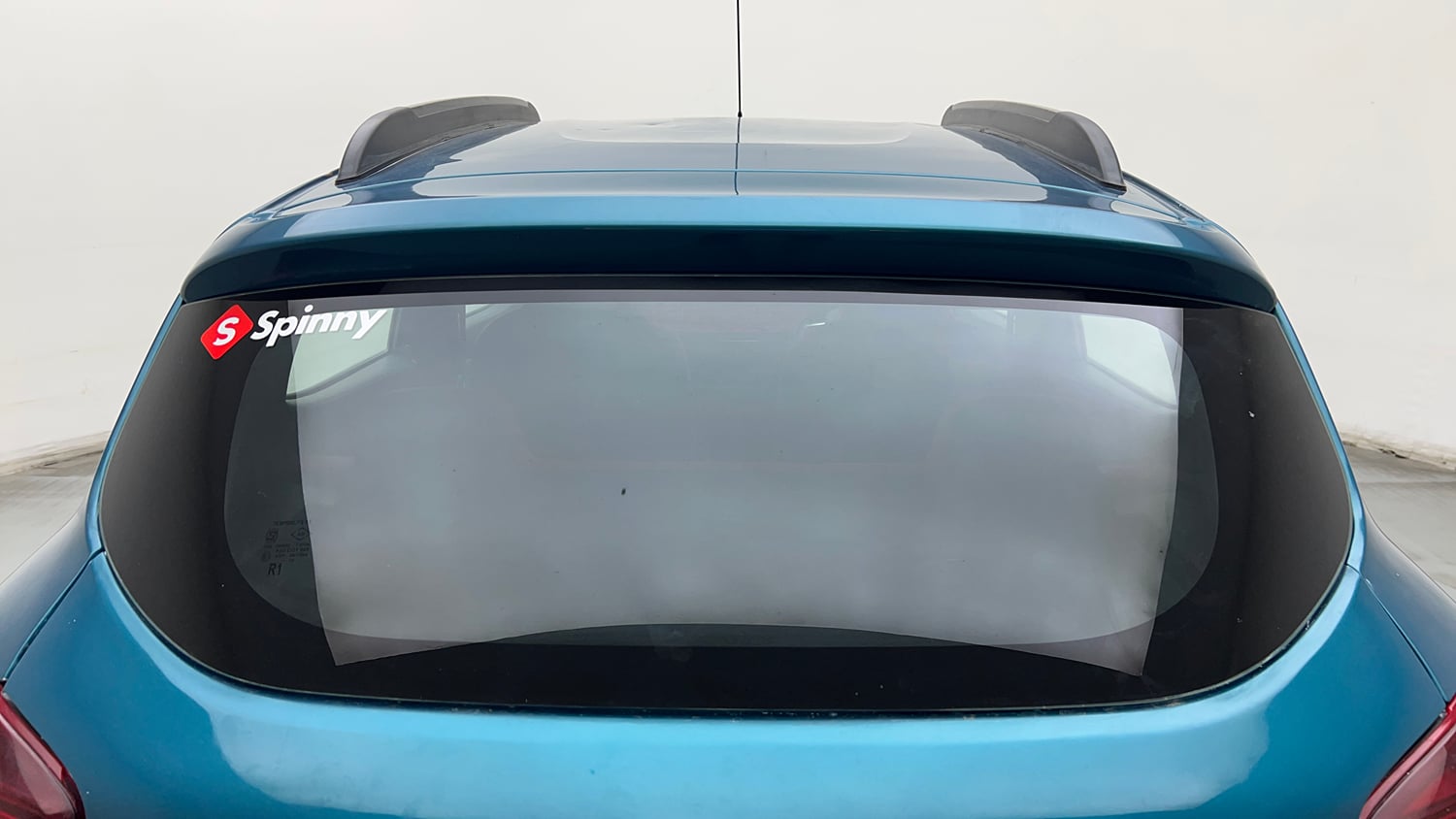 Used 2021 Renault Kwid RXT 1.0 AMT Opt Petrol Automatic exterior BACK WINDSHIELD VIEW