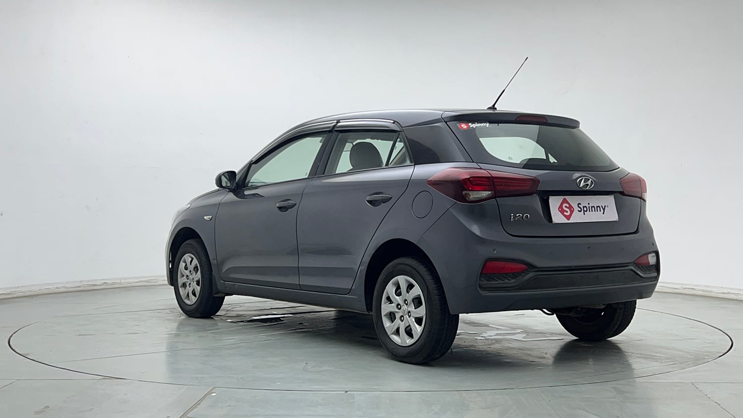 Used 2019 Hyundai Elite i20 Magna Plus 1.2 Petrol Manual exterior LEFT REAR CORNER VIEW