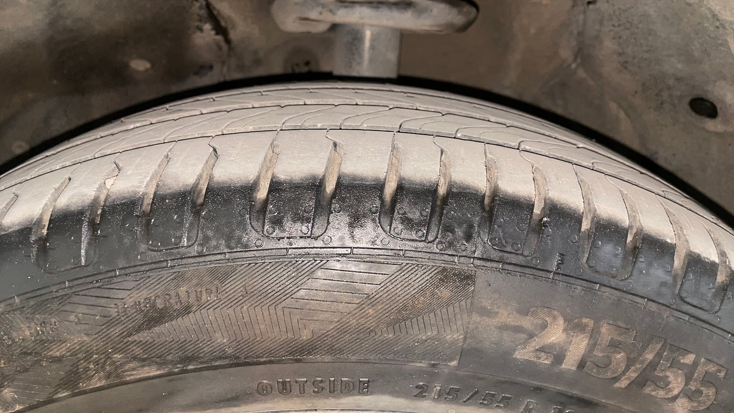 Used 2021 MG Motors Hector Sharp 1.5 Petrol CVT Petrol Automatic tyres LEFT FRONT TYRE TREAD VIEW