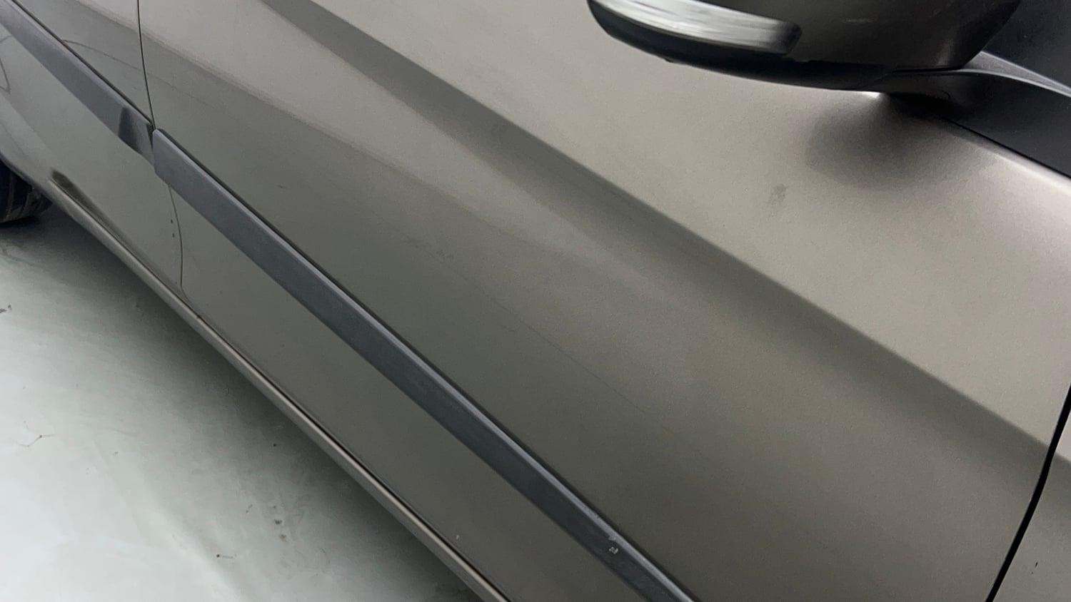 Used 2020 Maruti Suzuki Ciaz Delta Hybrid 1.5 AT Petrol Automatic dents MINOR SCRATCH