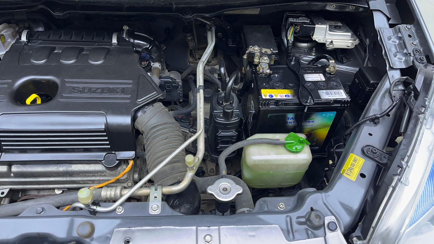 Used 2018 Maruti Suzuki Wagon R 1.0 VXI AMT Petrol Automatic engine ENGINE LEFT SIDE VIEW