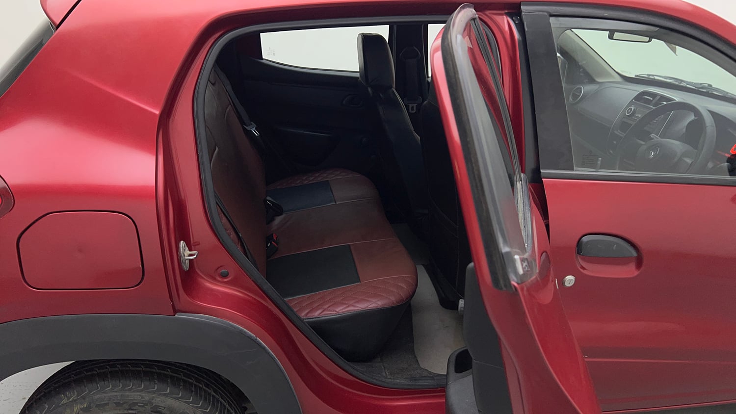 Used 2018 Renault Kwid RXL Petrol Manual interior RIGHT SIDE REAR DOOR CABIN VIEW