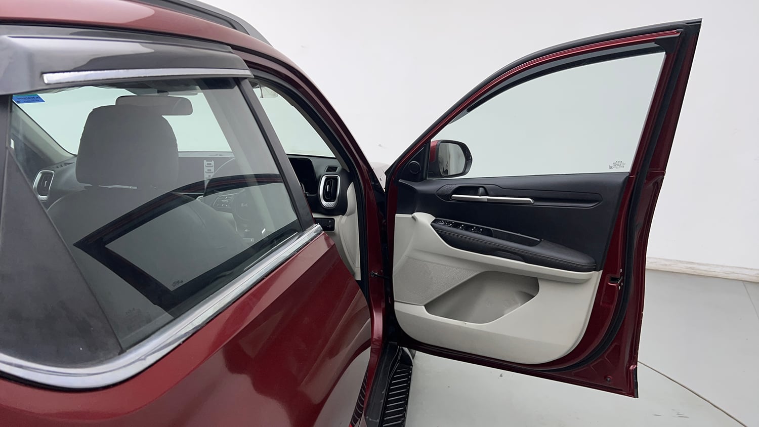 Used 2023 Kia Sonet HTX 1.0 iMT Petrol Manual interior RIGHT FRONT DOOR OPEN VIEW