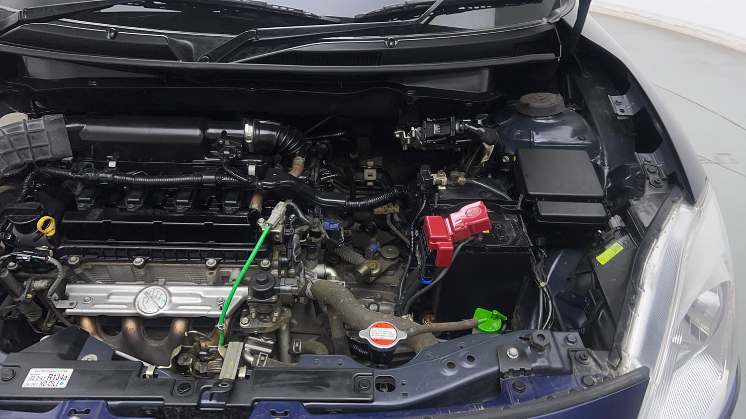 Used 2022 Maruti Suzuki Swift VXi Petrol Manual engine ENGINE LEFT SIDE VIEW