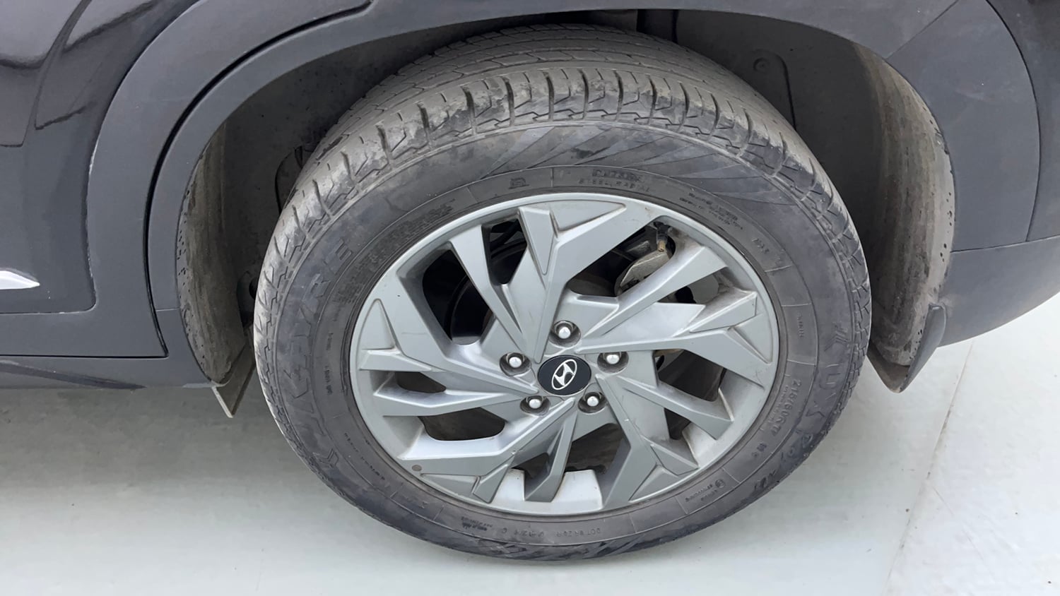 Used 2021 Hyundai Creta SX (O) 1.4 Turbo 7 DCT Petrol Automatic tyres LEFT REAR TYRE RIM VIEW