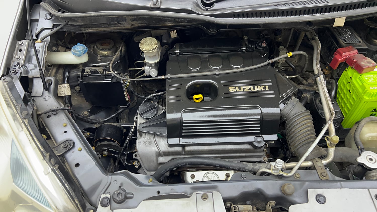 Used 2013 Maruti Suzuki Wagon R LXI CNG Cng Manual engine ENGINE RIGHT SIDE VIEW