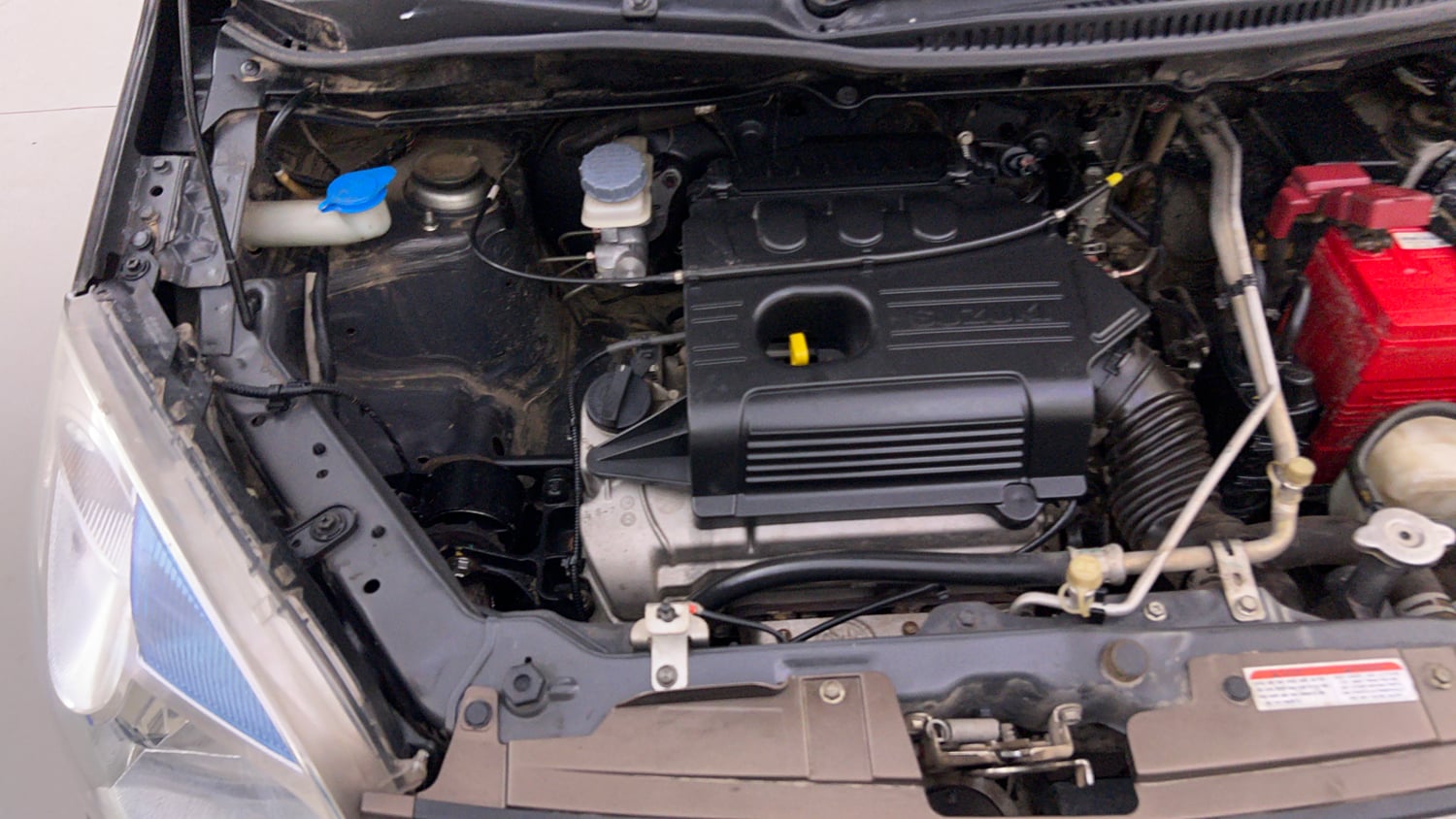 Used 2015 Maruti Suzuki Wagon R VXI Petrol Manual engine ENGINE RIGHT SIDE VIEW