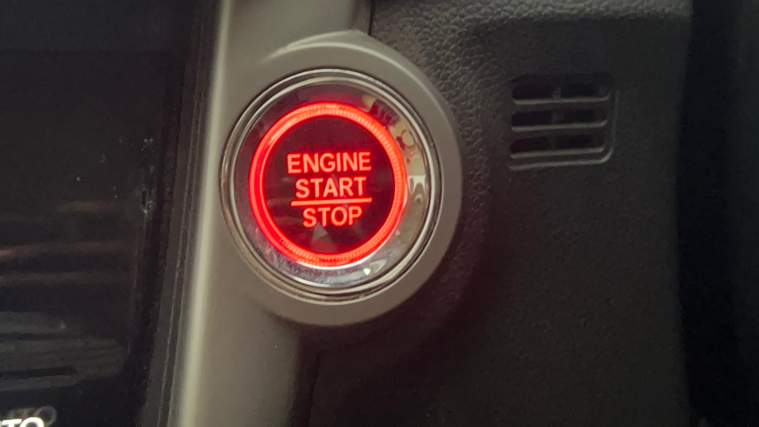 Used 2018 Honda City V Petrol Petrol Manual top_features Keyless start