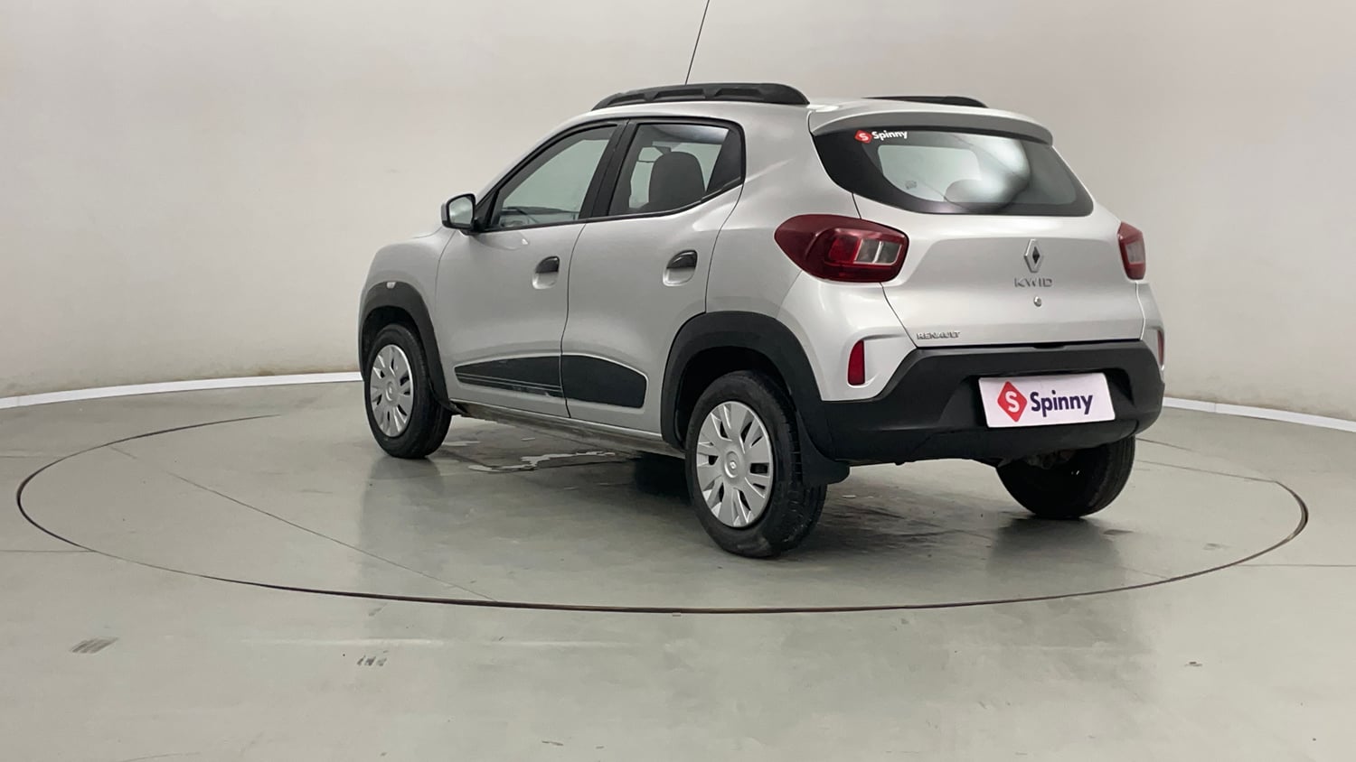 Used 2022 Renault Kwid RXT 1.0 AMT (O) Petrol Automatic exterior LEFT REAR CORNER VIEW