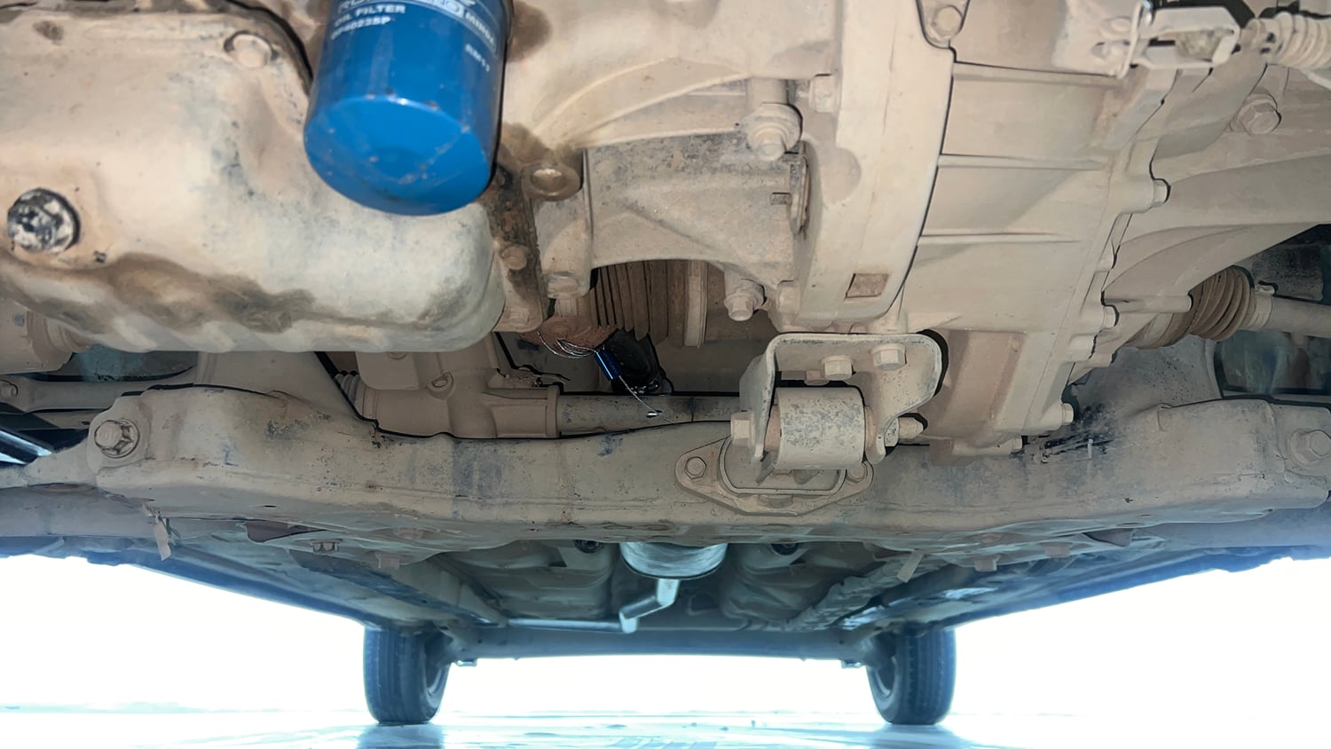 Used 2017 Hyundai Grand i10 Sportz 1.2 Kappa VTVT Petrol Manual extra FRONT LEFT UNDERBODY VIEW