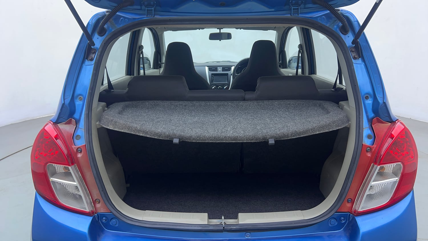 Used 2015 Maruti Suzuki Celerio VXi AMT Petrol Automatic interior DICKY INSIDE VIEW
