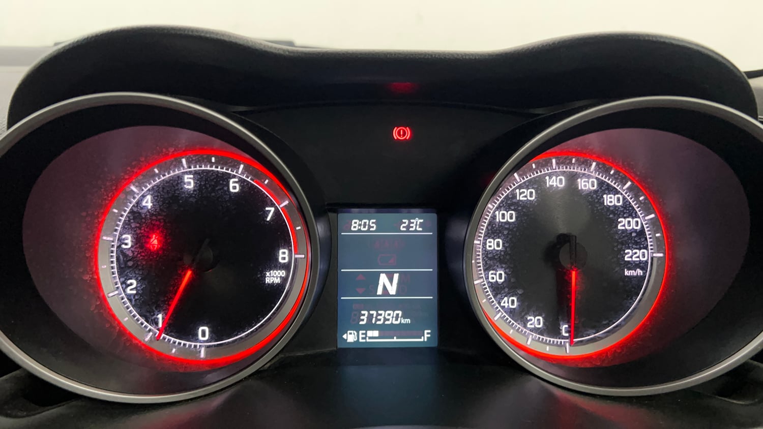 Used 2020 Maruti Suzuki Swift VXi AMT Petrol Automatic interior CLUSTERMETER VIEW