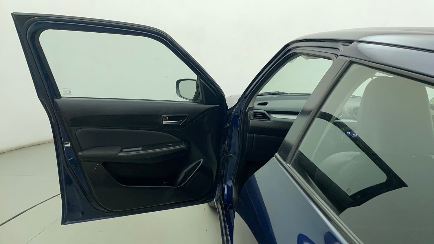 Used 2019 Maruti Suzuki Swift VXi AMT Petrol Automatic interior LEFT FRONT DOOR OPEN VIEW