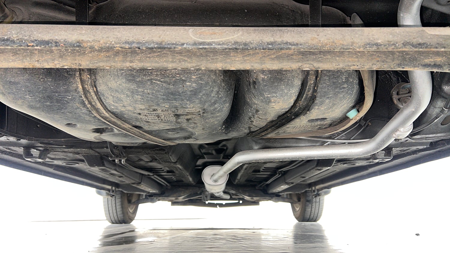 Used 2015 Maruti Suzuki Celerio ZXi Opt Petrol Manual extra REAR UNDERBODY VIEW (TAKEN FROM REAR)