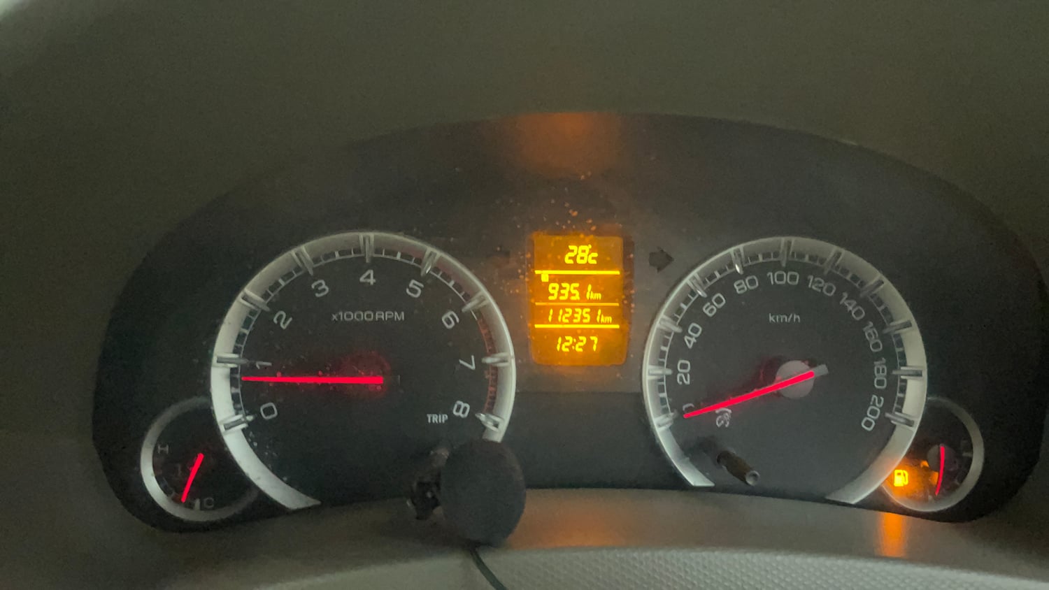 Used 2013 Maruti Suzuki Ertiga ZXi Petrol Manual interior CLUSTERMETER VIEW