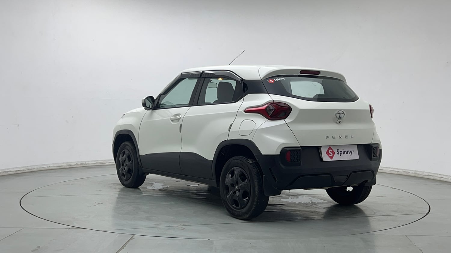 Used 2023 Tata Punch Accomplished MT Petrol Manual exterior LEFT REAR CORNER VIEW