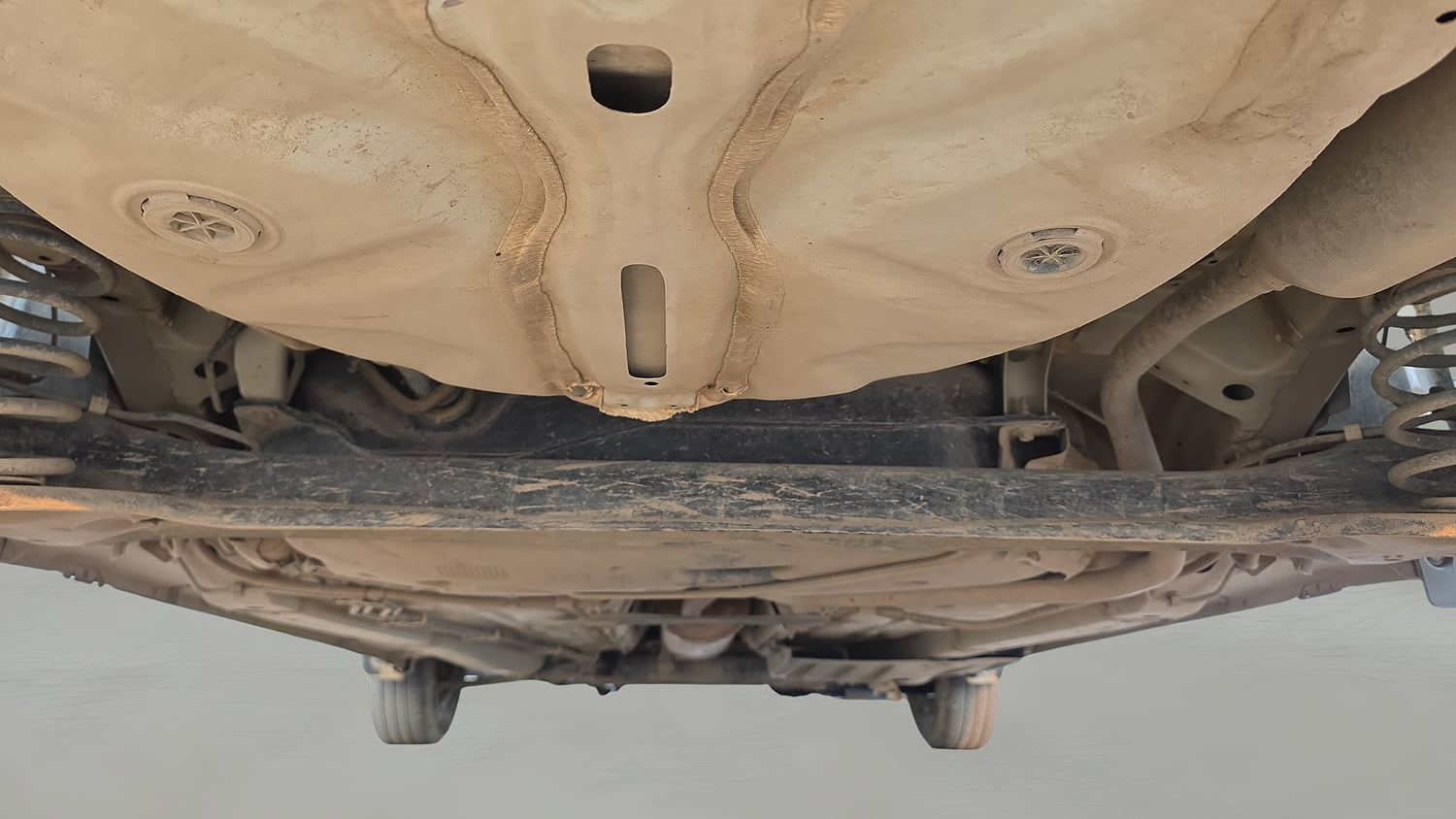 Used 2021 Maruti Suzuki Swift VXi Petrol Manual extra REAR UNDERBODY VIEW (TAKEN FROM REAR)