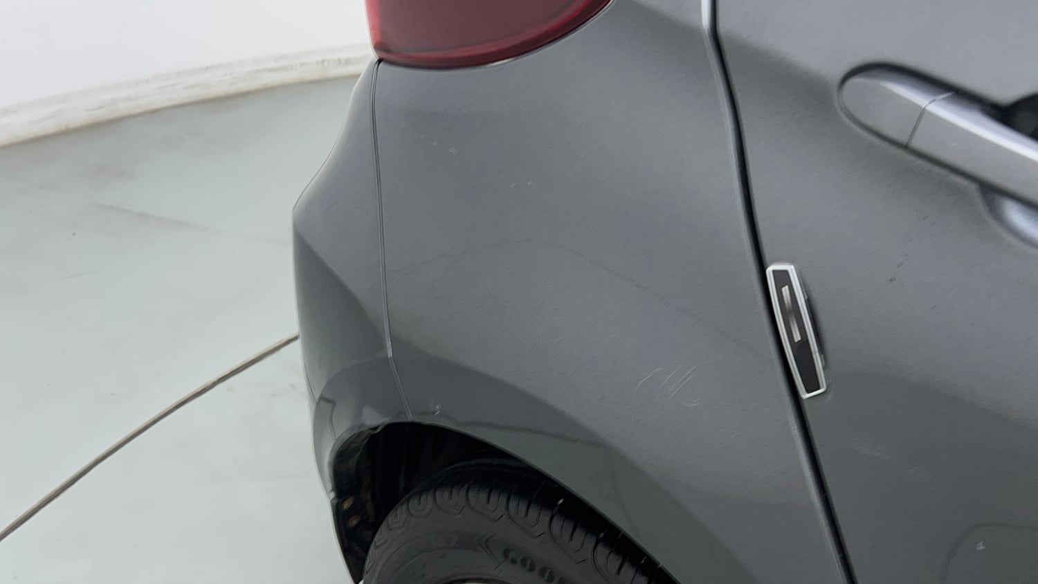 Used 2022 Tata Tiago XT Petrol Manual dents MINOR SCRATCH