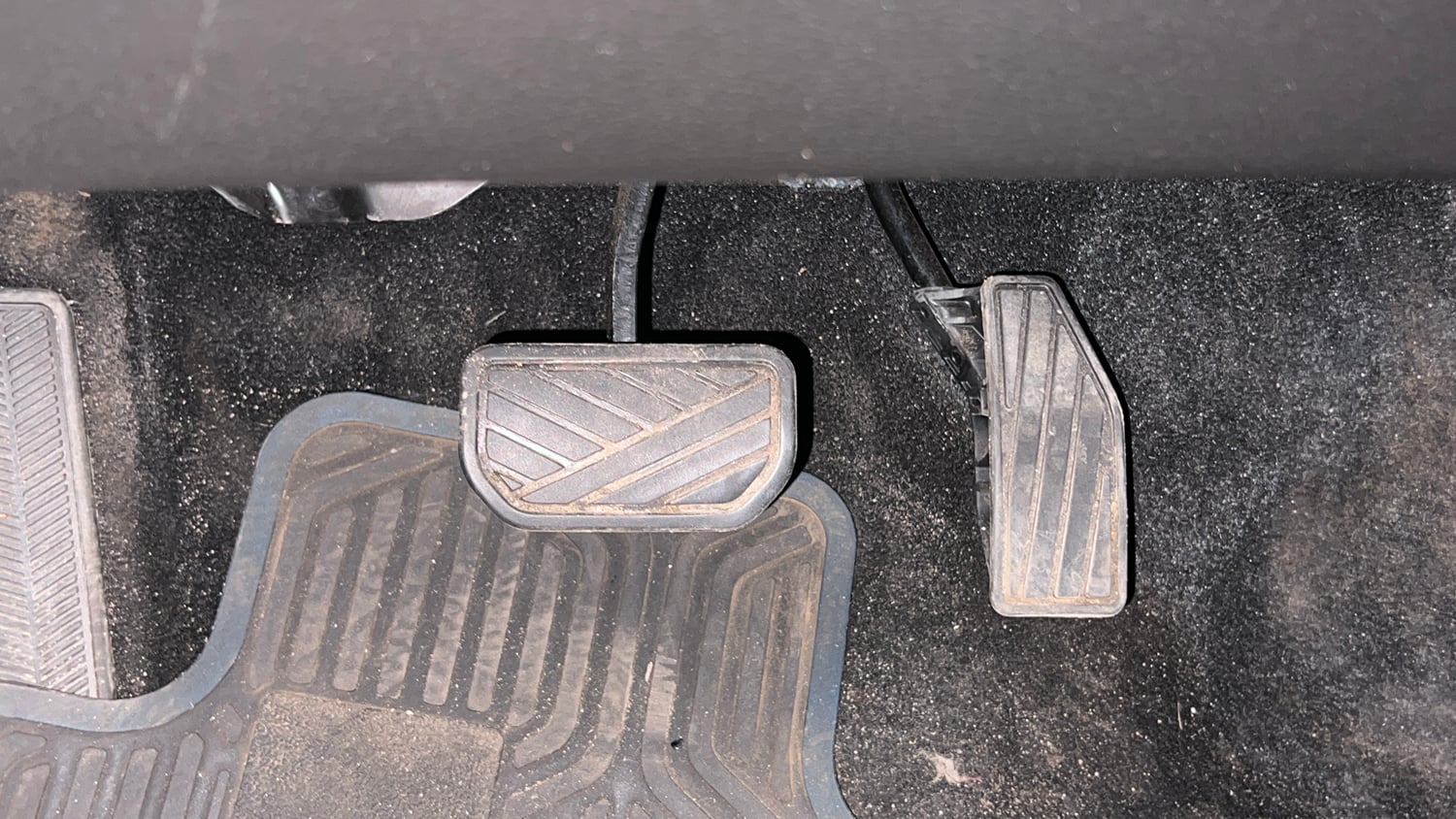 Used 2024 Maruti Suzuki Baleno Zeta AGS Petrol Automatic interior PEDALS VIEW