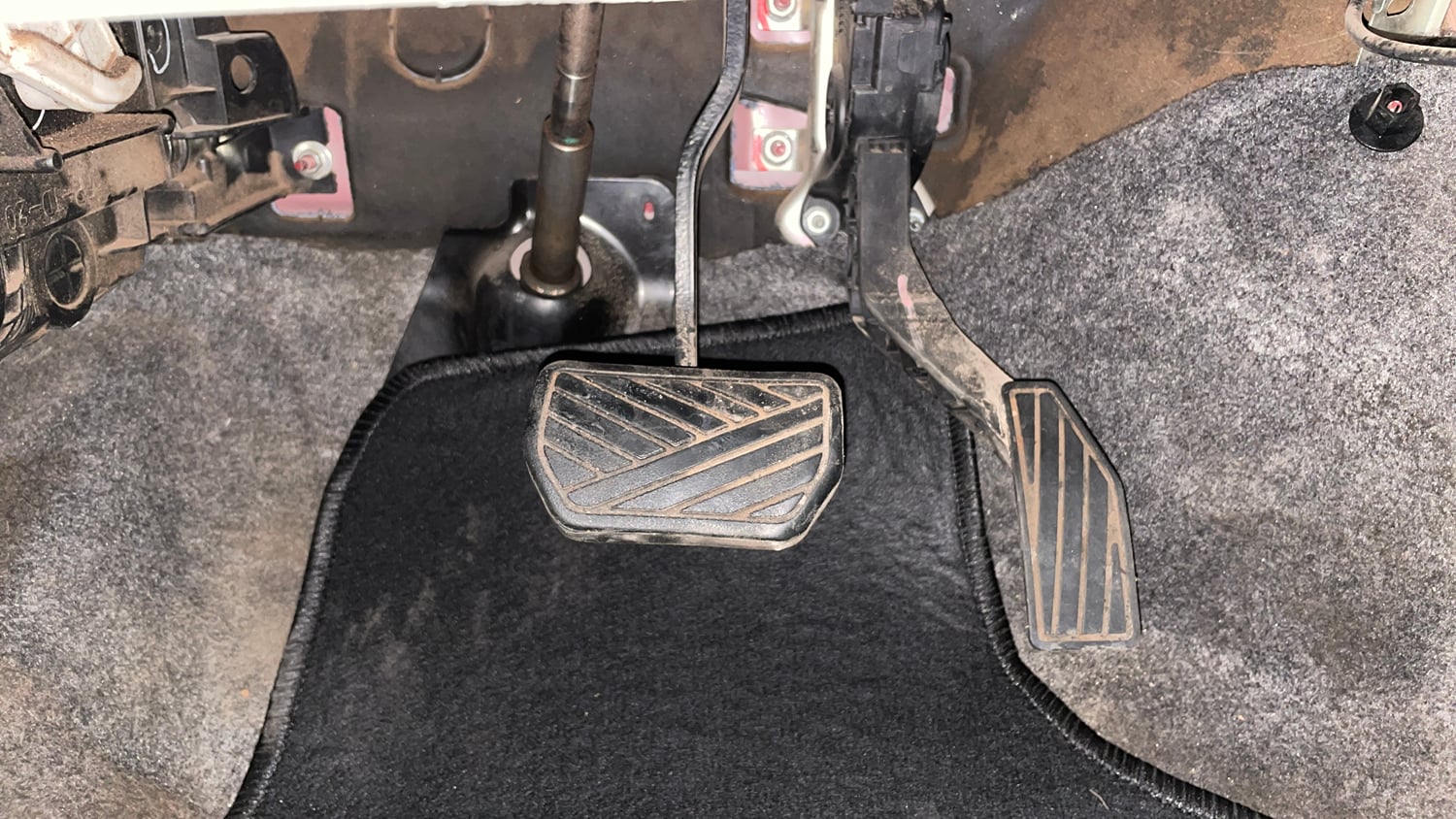 Used 2017 maruti-suzuki Alto K10 VXi (O) AMT Petrol Automatic interior PEDALS VIEW