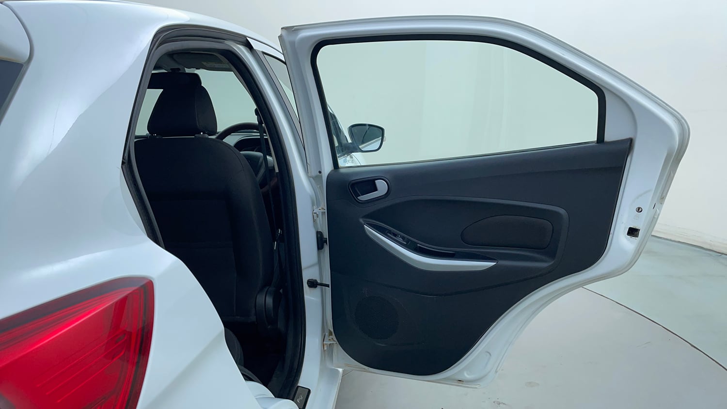 Used 2017 Ford Figo Titanium 1.5 Ti-VCT AT Petrol Automatic interior RIGHT REAR DOOR OPEN VIEW