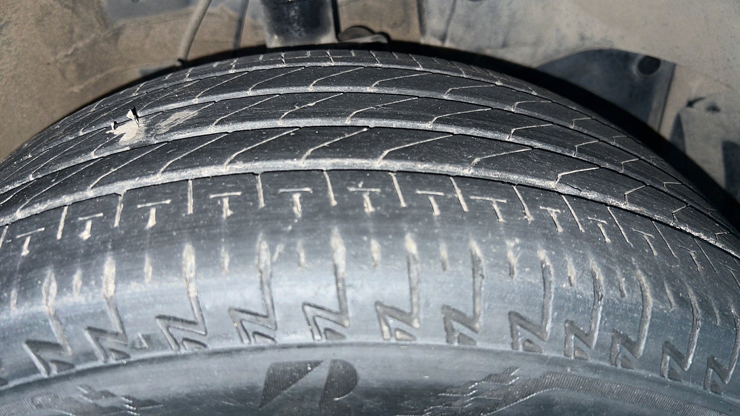Used 2024 Honda Elevate VX CVT Petrol Automatic tyres RIGHT FRONT TYRE TREAD VIEW