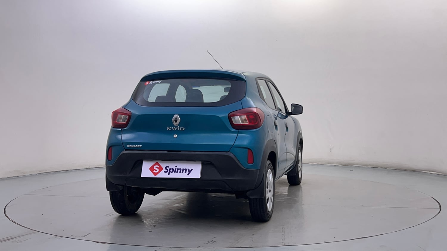 Used 2022 Renault Kwid RXT 1.0 AMT Petrol Automatic exterior RIGHT REAR CORNER VIEW