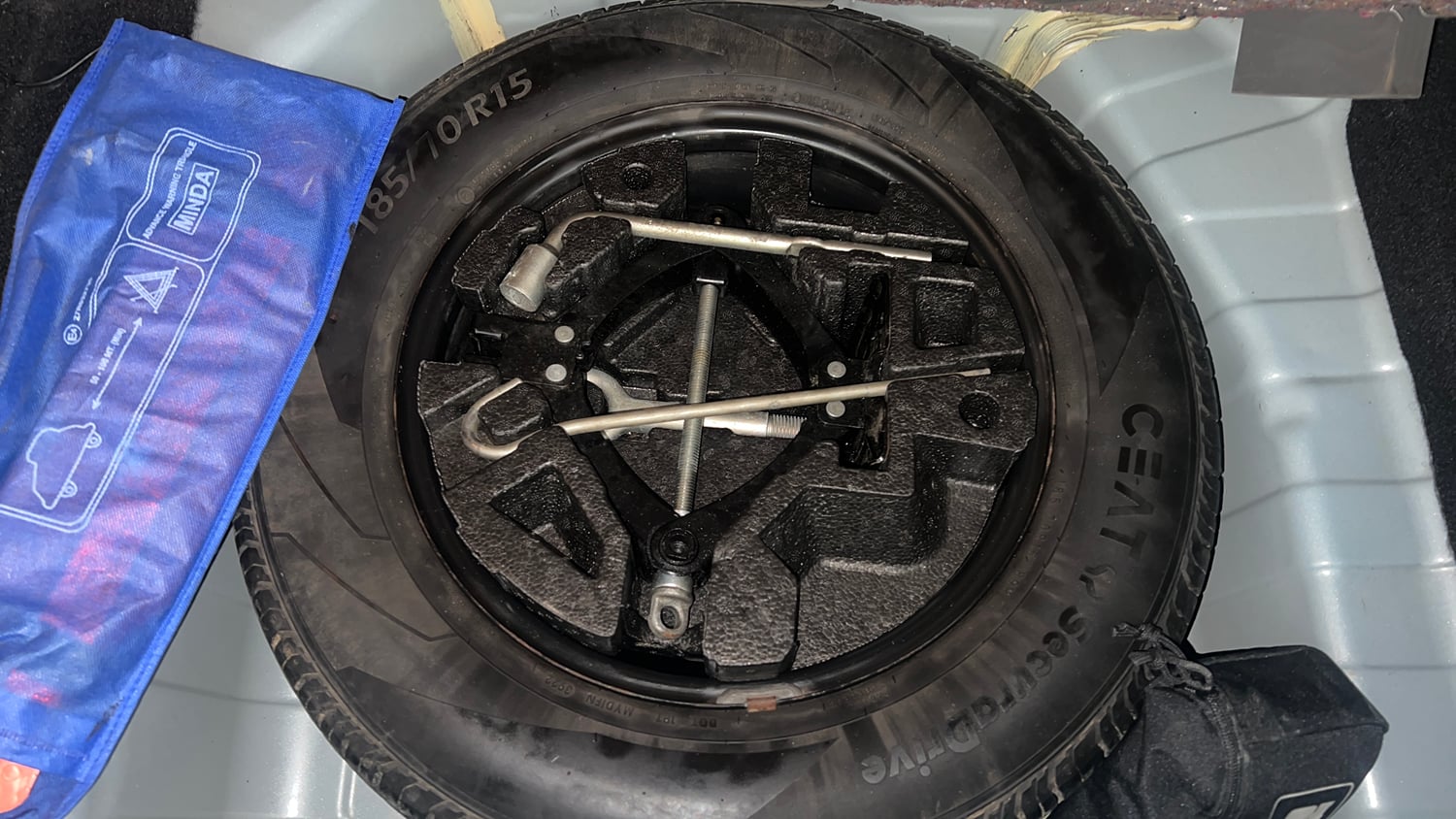 Used 2022 Tata Punch Adventure MT Petrol Manual tyres SPARE TYRE VIEW