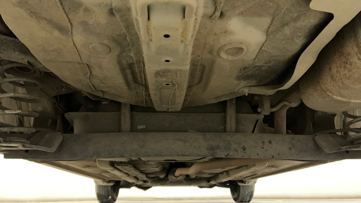 Used 2015 Hyundai Grand i10 Sportz 1.2 Kappa VTVT Petrol Manual extra REAR UNDERBODY VIEW (TAKEN FROM REAR)